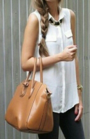 Blusa blanca sin mangas